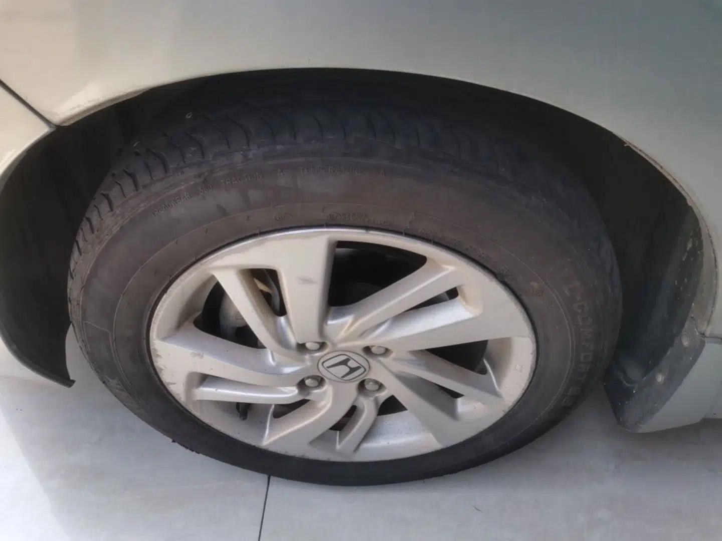 Honda Fit 2014 1.5L SE CVT Fashion Model — миниатюра 15