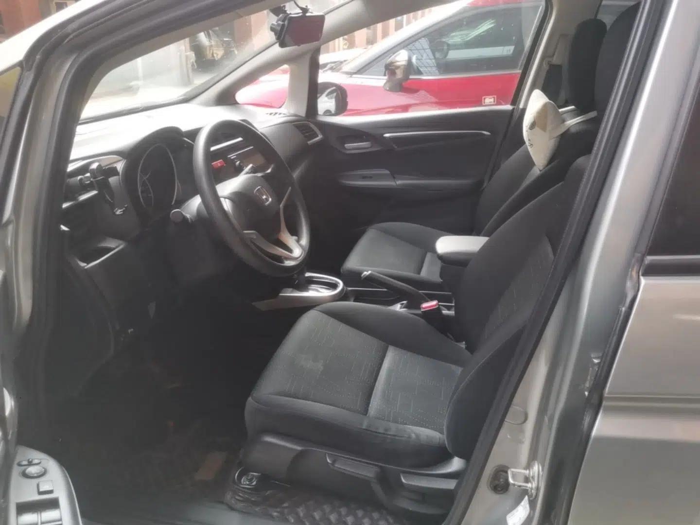 Honda Fit 2014 1.5L SE CVT Fashion Model — миниатюра 22
