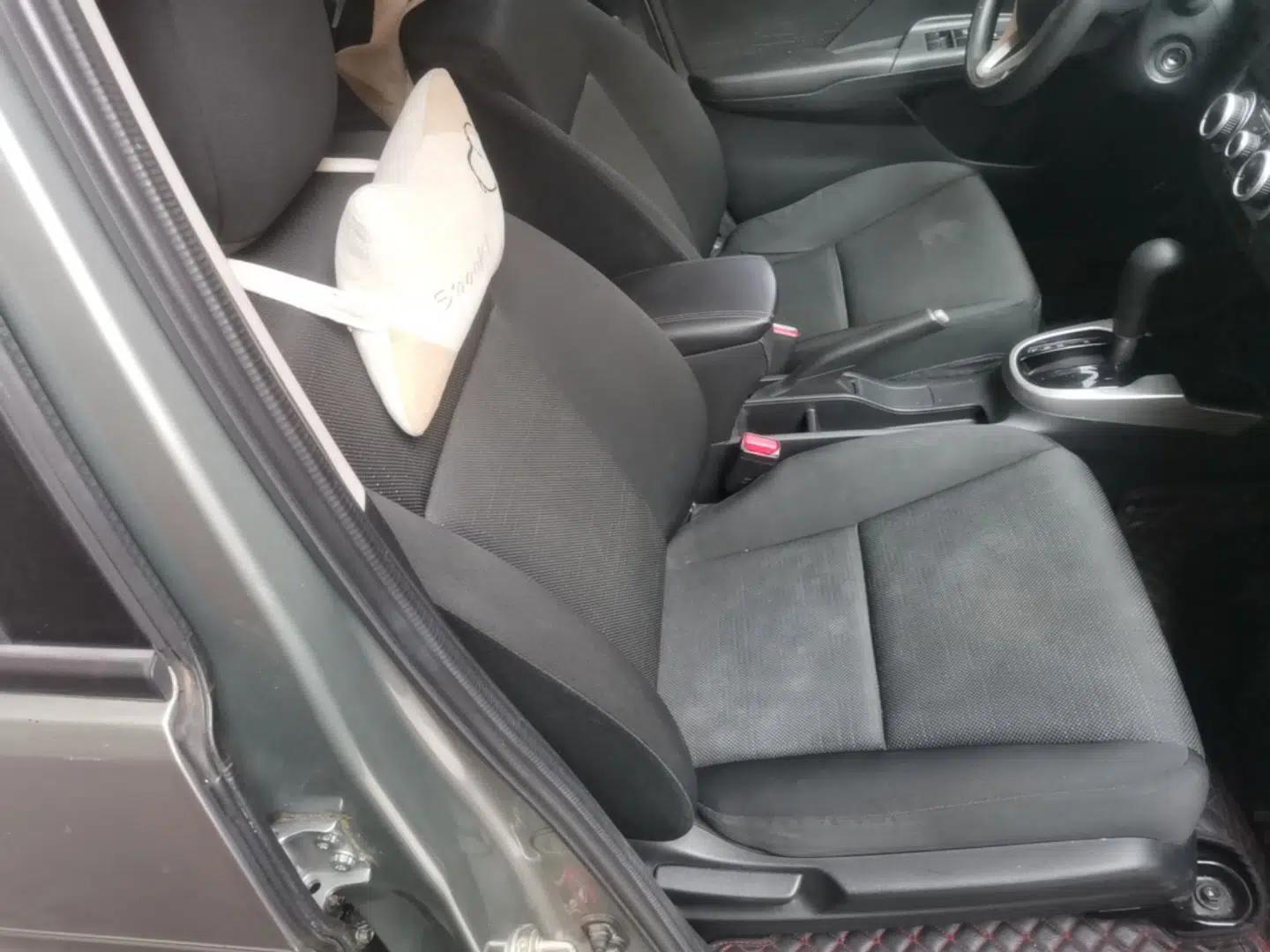 Honda Fit 2014 1.5L SE CVT Fashion Model — миниатюра 24