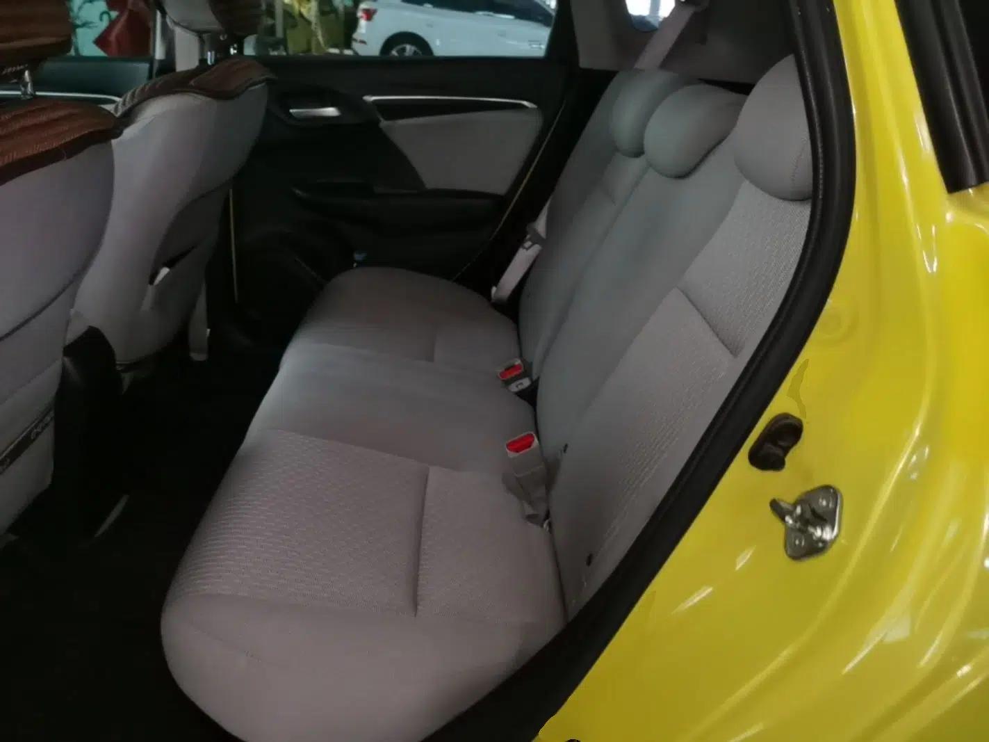Honda Fit 2014 1.5L EXLI CVT Leading Model — миниатюра 20