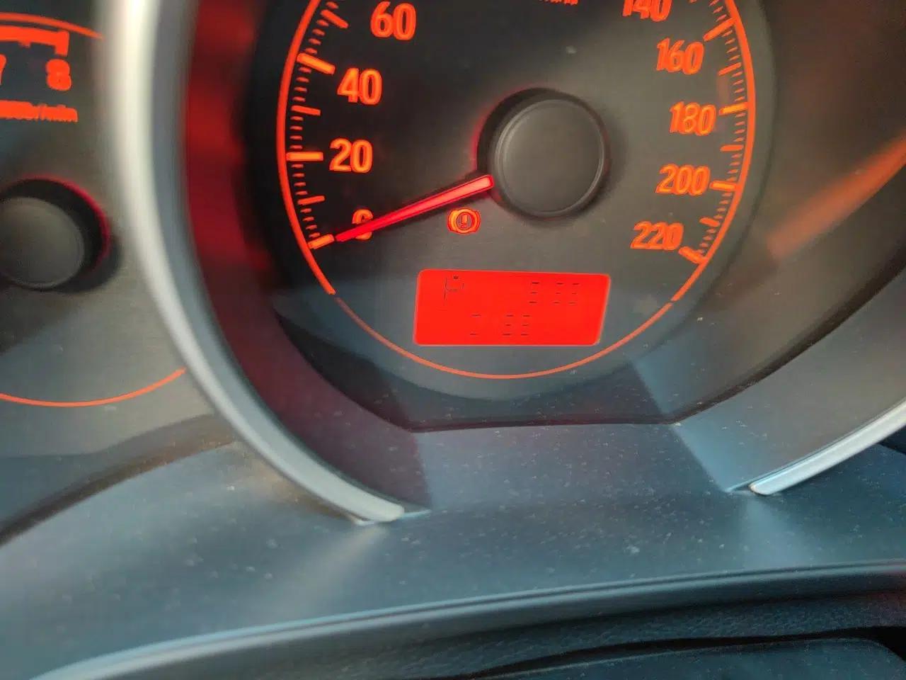 Honda Fit 2014 1.5L LX CVT Comfort Model — миниатюра 12