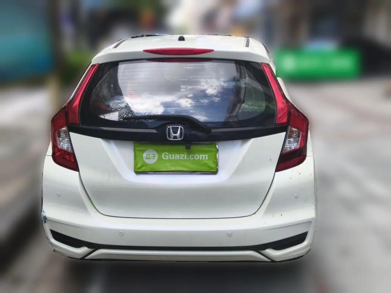 Honda Fit 2018 1.5L CVT Comfort Version — миниатюра 4