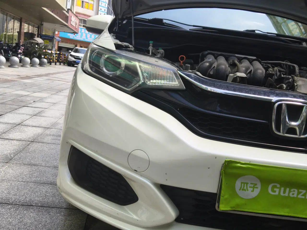 Honda Fit 2018 1.5L CVT Comfort Version — миниатюра 7