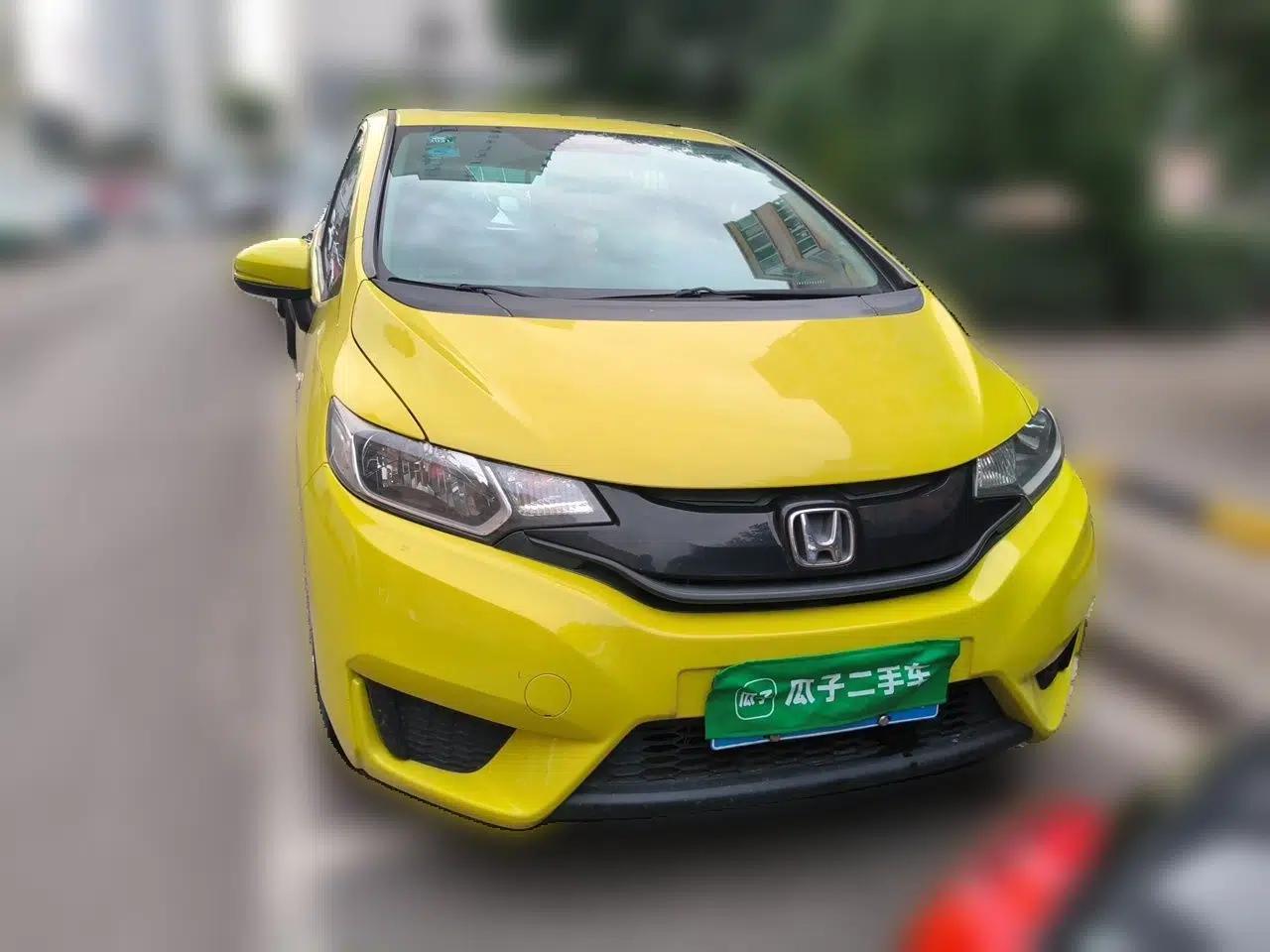 Honda Fit 2016 1.5L LXS CVT Comfort Sunroof Version — миниатюра 2