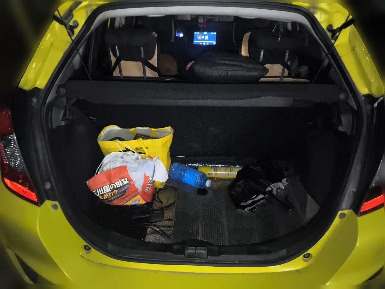 Honda Fit 2016 1.5L LXS CVT Comfort Sunroof Version — миниатюра 19