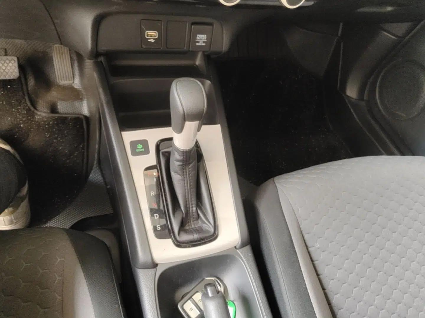 Honda Fit 2021 1.5L CVT Trend Edition — миниатюра 16