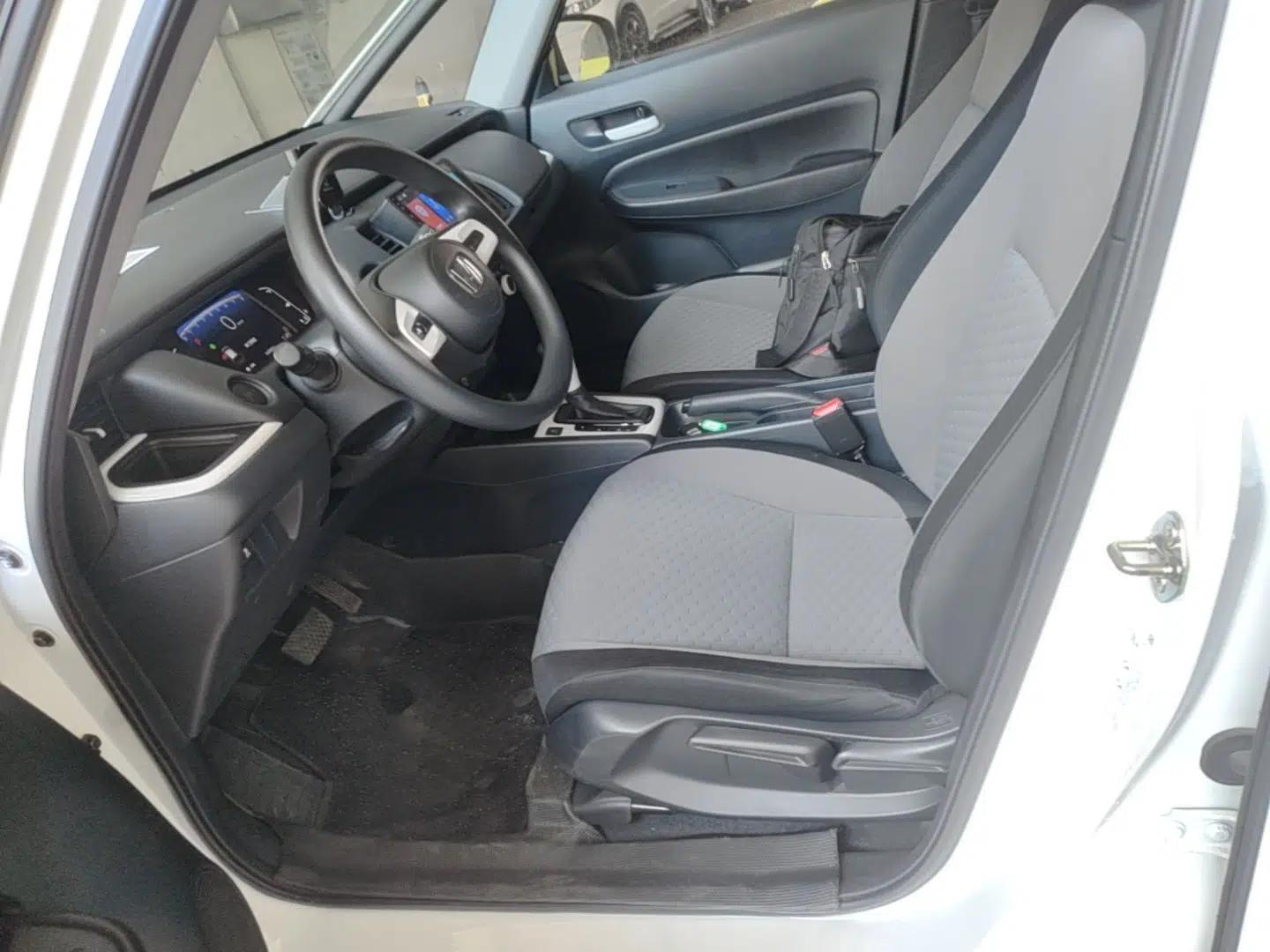 Honda Fit 2021 1.5L CVT Trend Edition — миниатюра 17