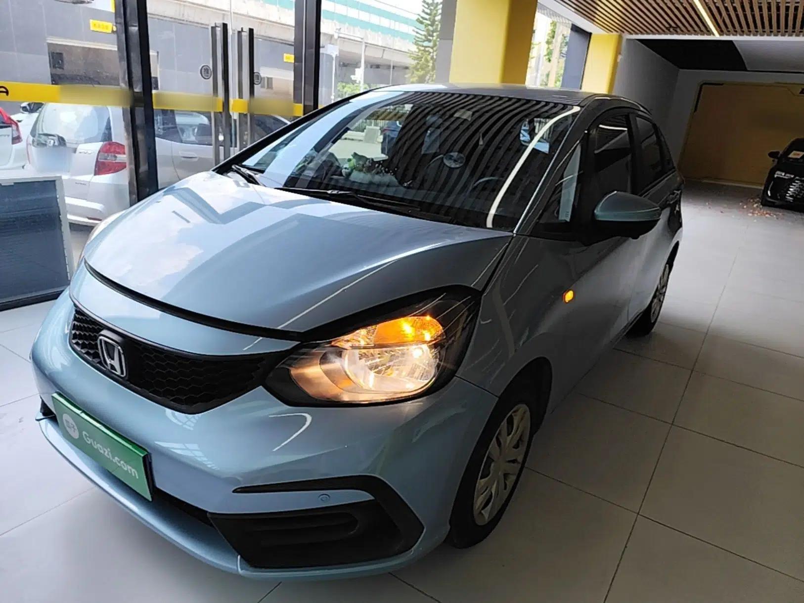 Honda Fit 2021 1.5L CVT Trendy Edition — миниатюра 1