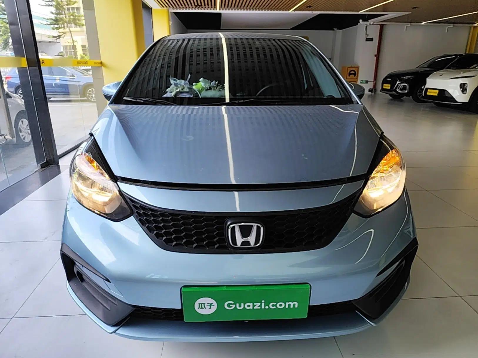 Honda Fit 2021 1.5L CVT Trendy Edition — миниатюра 2