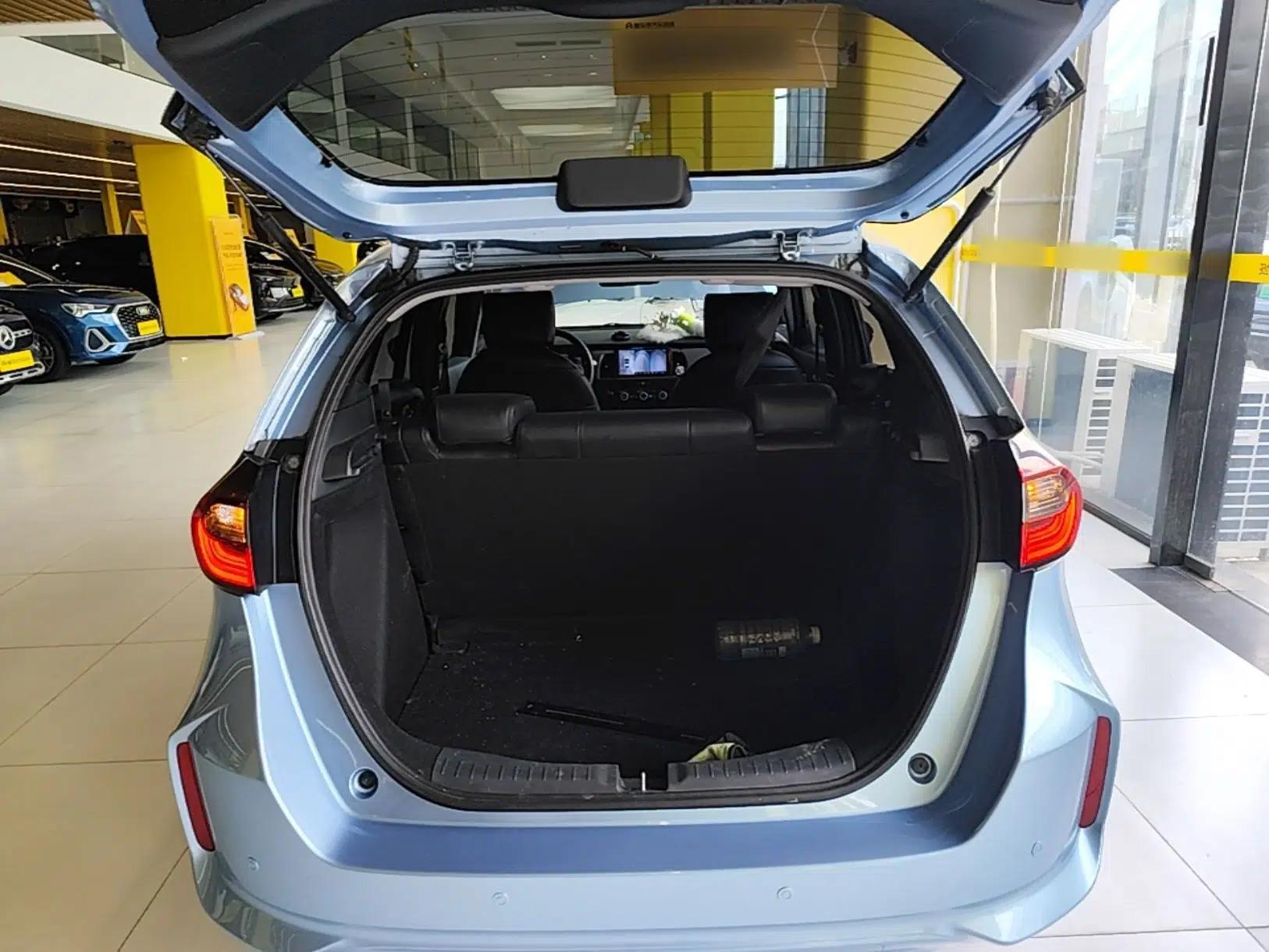 Honda Fit 2021 1.5L CVT Trendy Edition — миниатюра 27