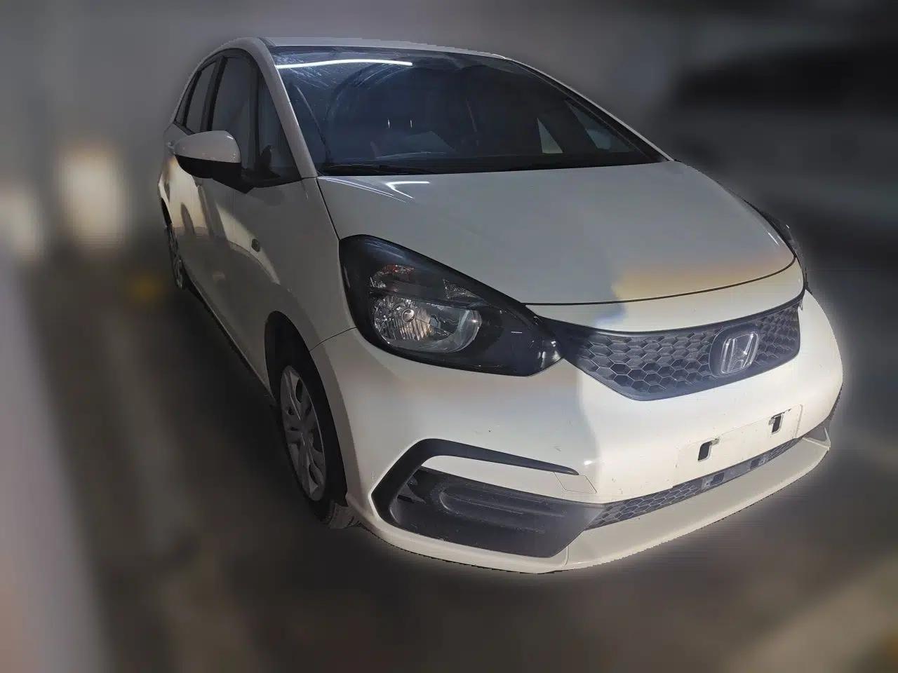Honda Fit 2021 1.5L CVT Trend Edition — миниатюра 3