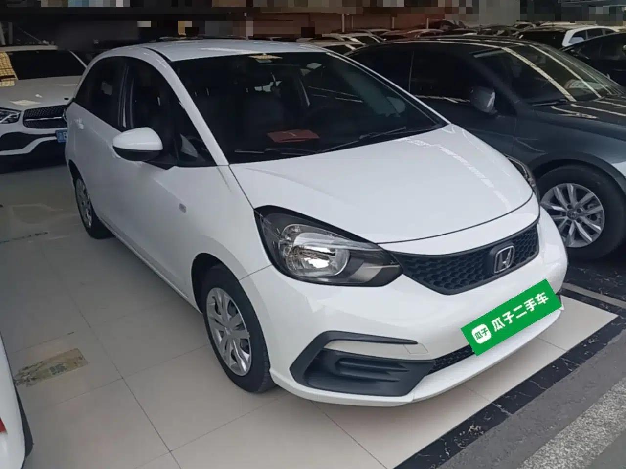 Honda Fit 2021 1.5L CVT Trend Edition — миниатюра 3