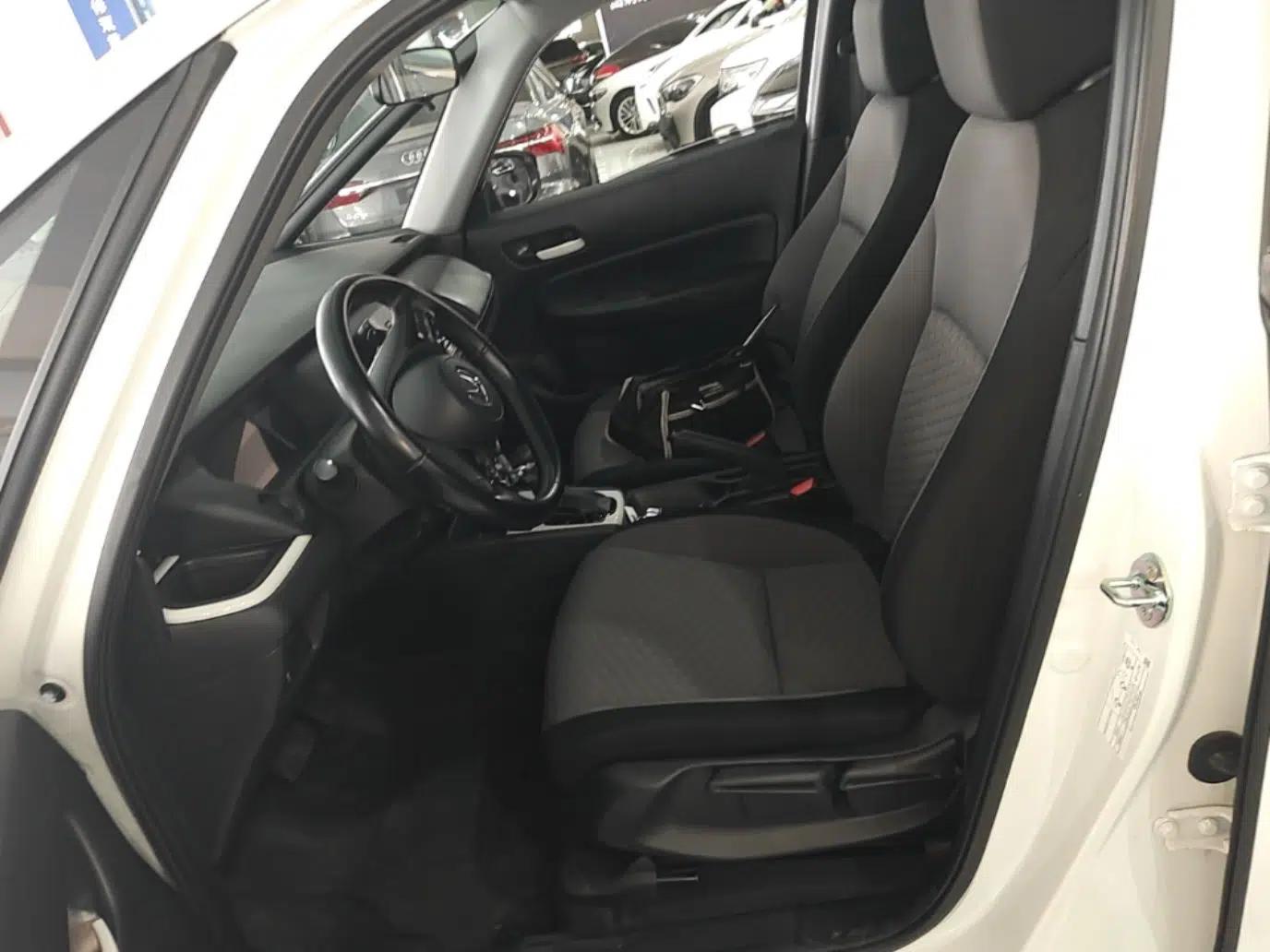 Honda Fit 2022 1.5L CVT Trendy Sunroof Edition — миниатюра 17