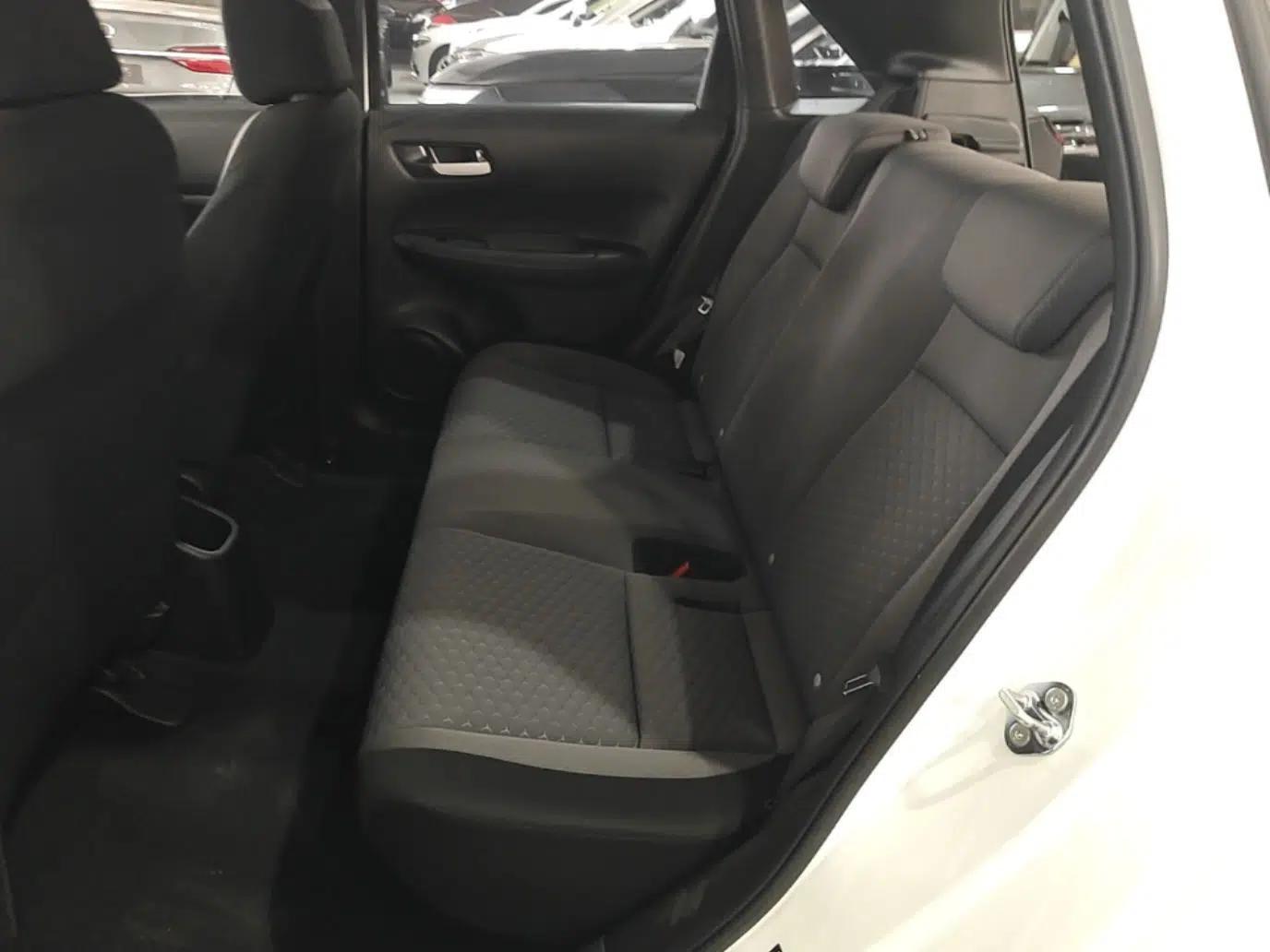 Honda Fit 2022 1.5L CVT Trendy Sunroof Edition — миниатюра 20