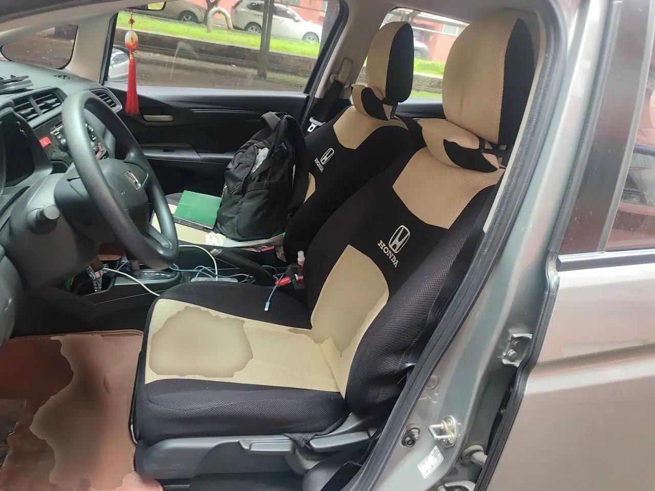 Honda Fit 2016 1.5L LX CVT Comfort Model — миниатюра 15