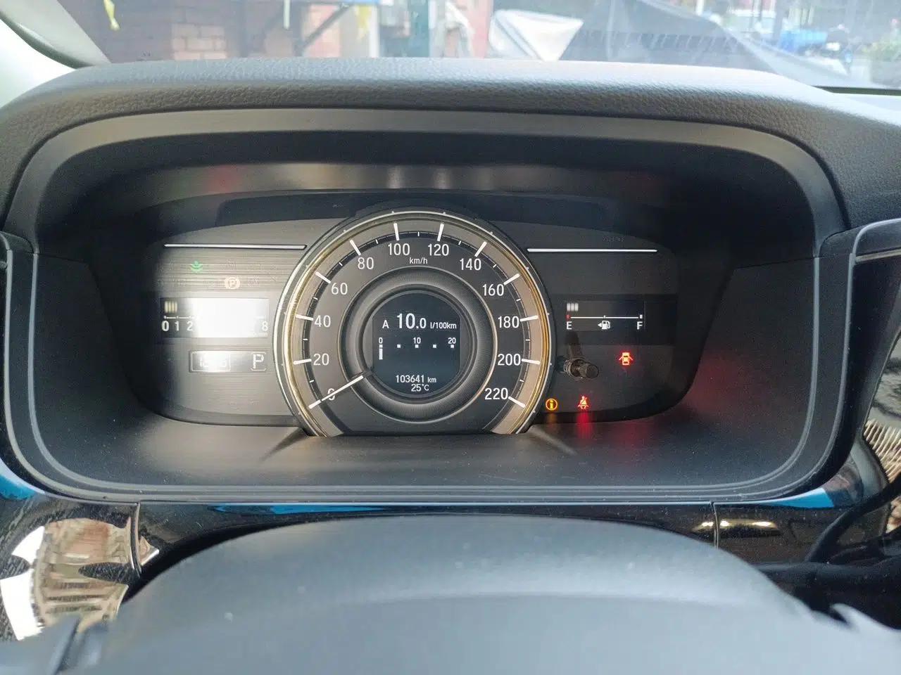 Honda Elysion 2016 2.4L Supreme Edition — миниатюра 11