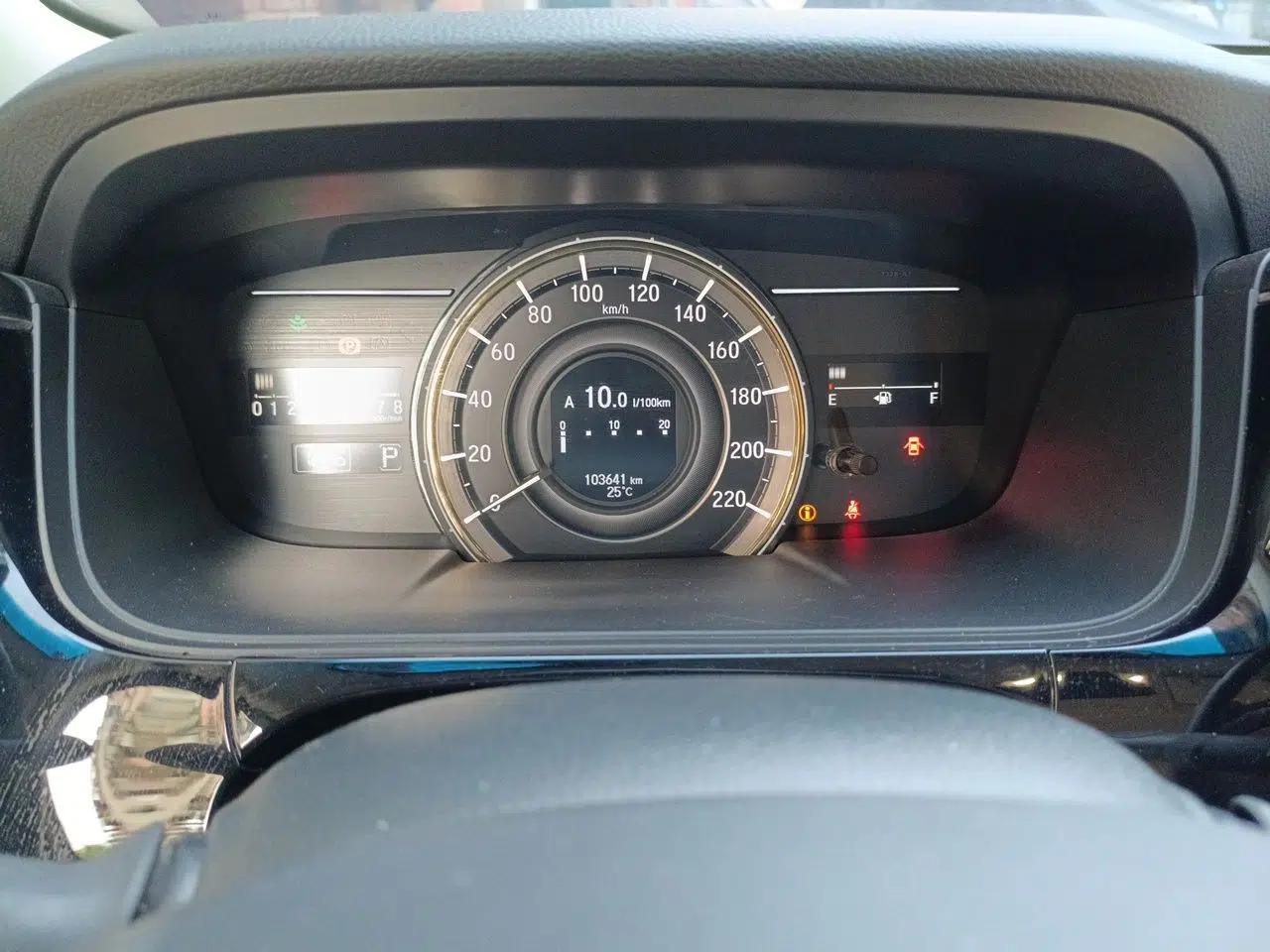 Honda Elysion 2016 2.4L Supreme Edition — миниатюра 12