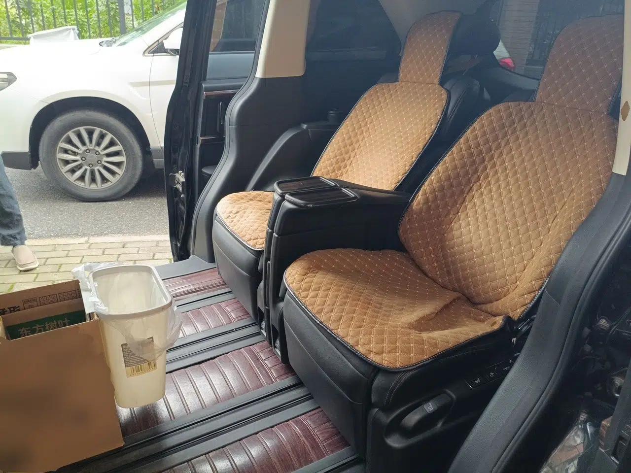 Honda Elysion 2016 2.4L Supreme Edition — миниатюра 17