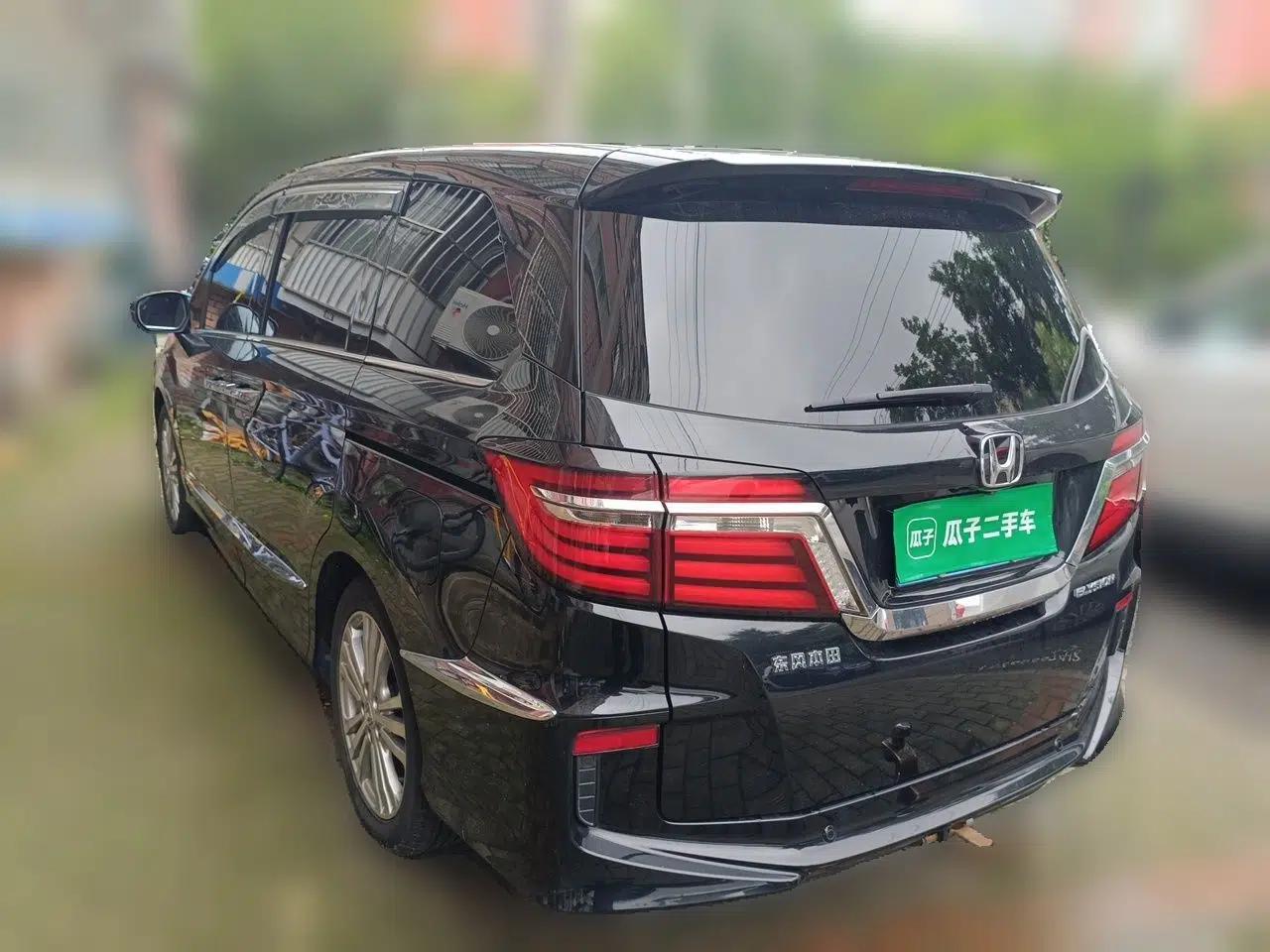 Honda Elysion 2016 2.4L Supreme Edition — миниатюра 4