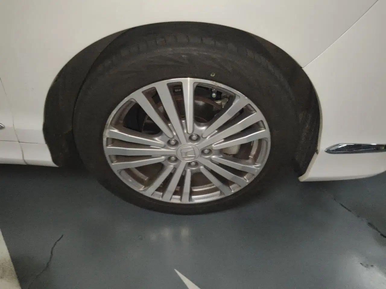 Honda Elysion 2016 2.4L Style Edition — миниатюра 8