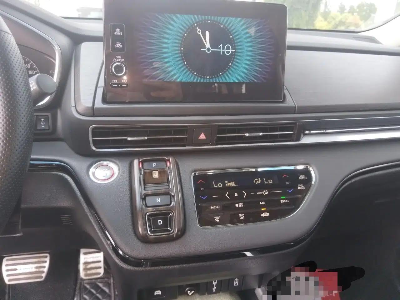 Honda Elysion 2022 2.0L eHEV Luxury Edition — миниатюра 13