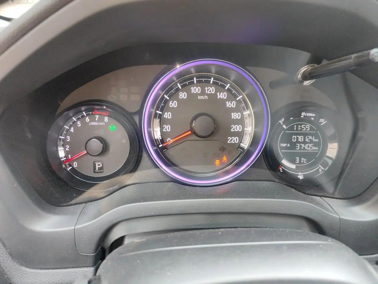 Honda XR-V 2015 1.8L EXi CVT Comfort Version — миниатюра 8