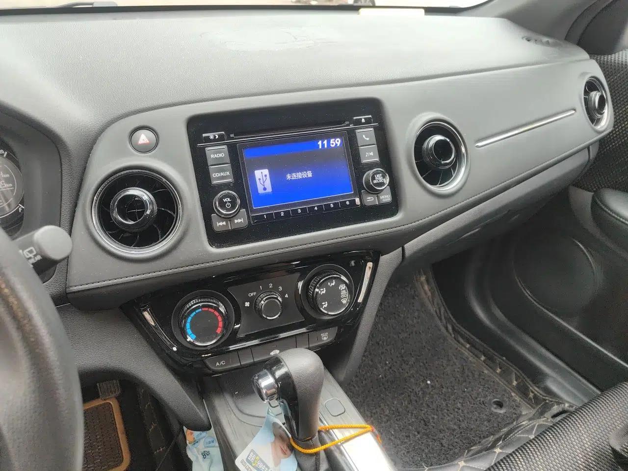 Honda XR-V 2015 1.8L EXi CVT Comfort Version — миниатюра 10