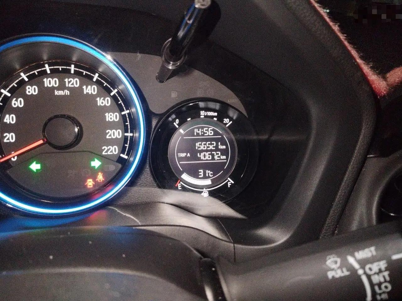 Honda XR-V 2015 1.8L EXi CVT Comfort Version — миниатюра 12