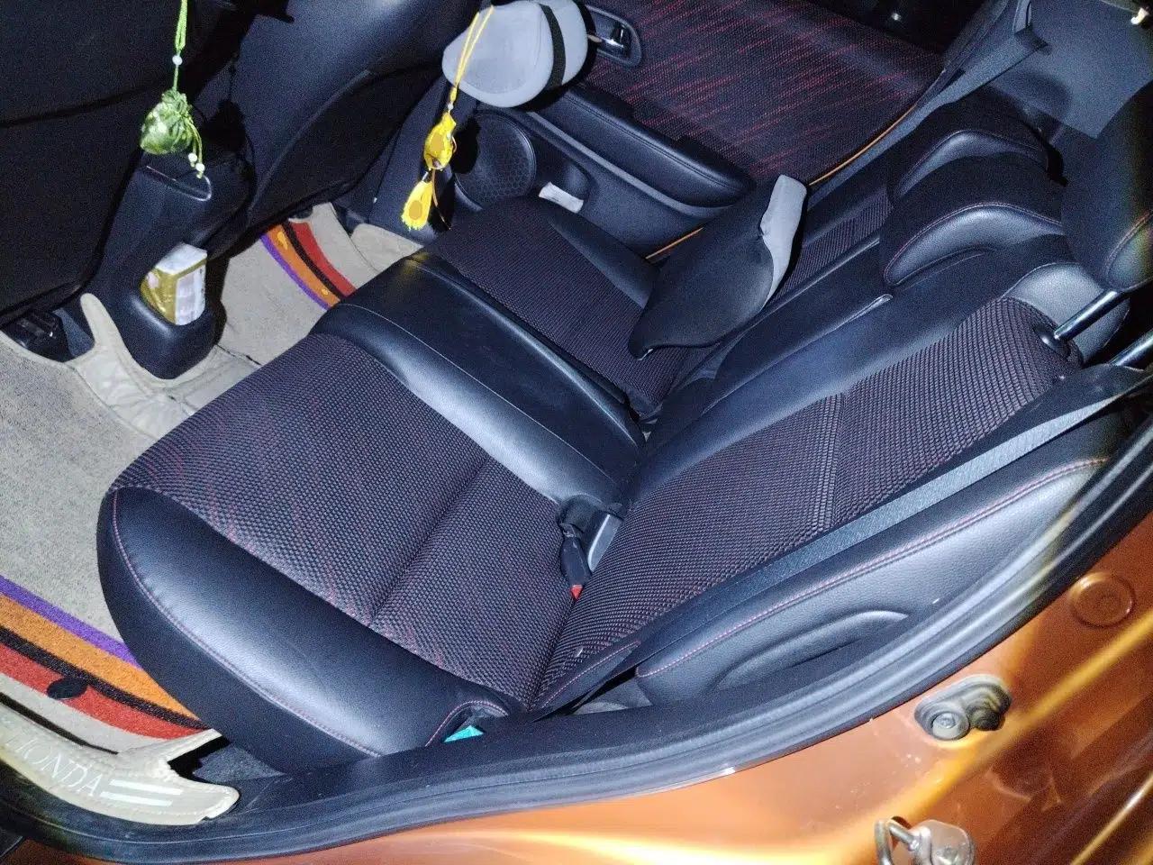 Honda XR-V 2015 1.8L EXi CVT Comfort Version — миниатюра 17
