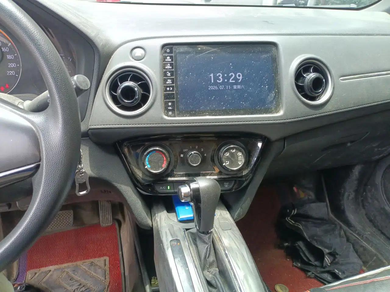 Honda XR-V 2020 1.5L CVT Classic Edition — миниатюра 13