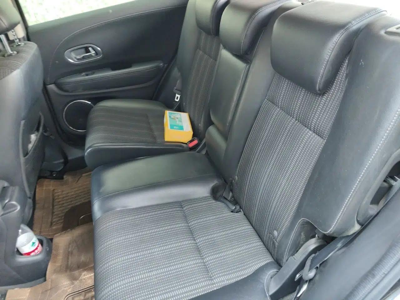 Honda Vezel 2015 1.8L CVT 2WD Luxury Model — миниатюра 17