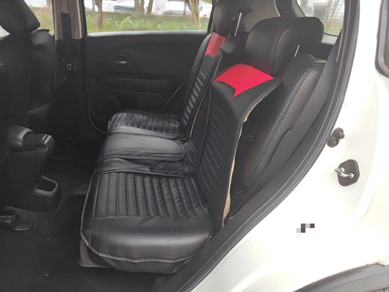 Honda Vezel 2015 1.5L CVT two-wheel drive Comfort trim — миниатюра 17