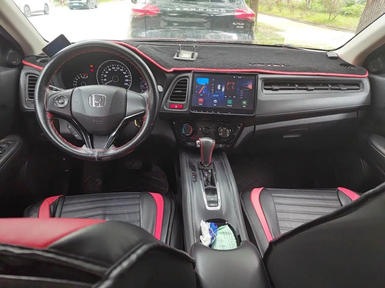 Honda Vezel 2015 1.5L CVT two-wheel drive Comfort trim — миниатюра 9