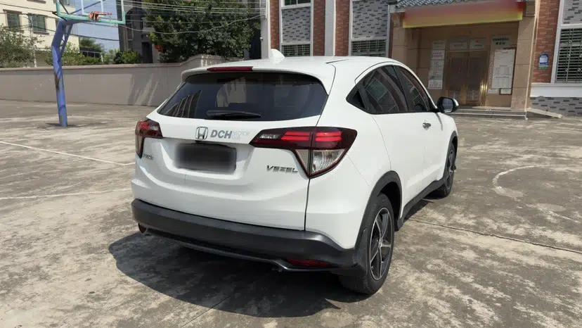 Honda Vezel 2020 1.5L CVT Luxury Edition — миниатюра 3