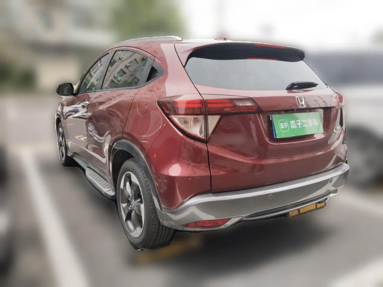 Honda Vezel 2015 1.8L CVT Four-Wheel Drive Flagship Model — миниатюра 4