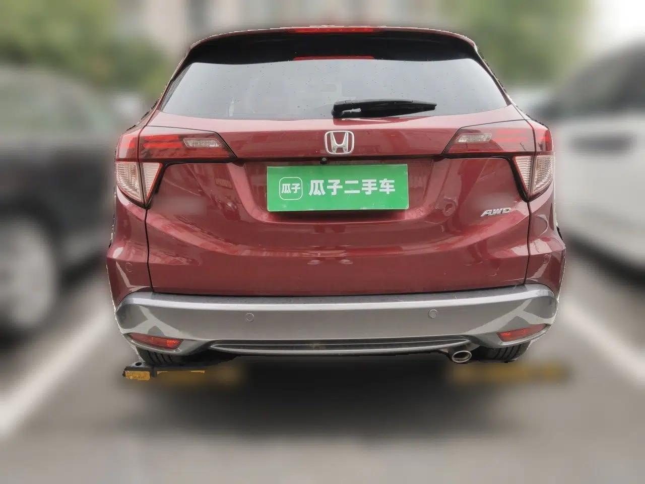 Honda Vezel 2015 1.8L CVT Four-Wheel Drive Flagship Model — миниатюра 5