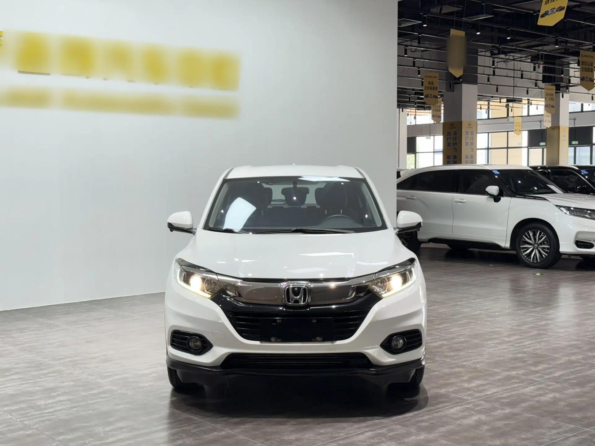 Honda Vezel 2019 220 TURBO CVT Elite Edition China VI — миниатюра 13