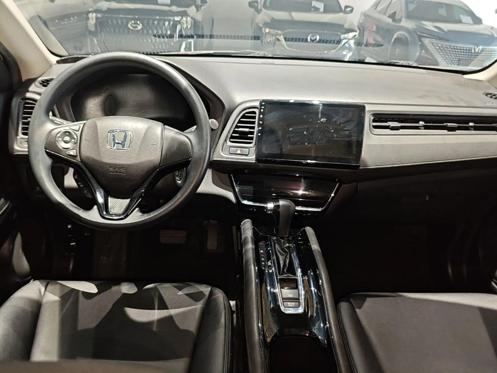 Honda Vezel 2019 220 TURBO CVT Elite Edition China VI — миниатюра 18