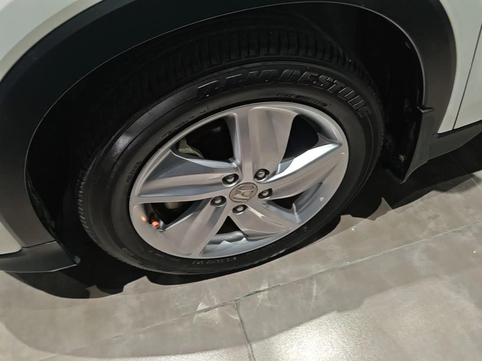 Honda Vezel 2019 220 TURBO CVT Elite Edition China VI — миниатюра 10