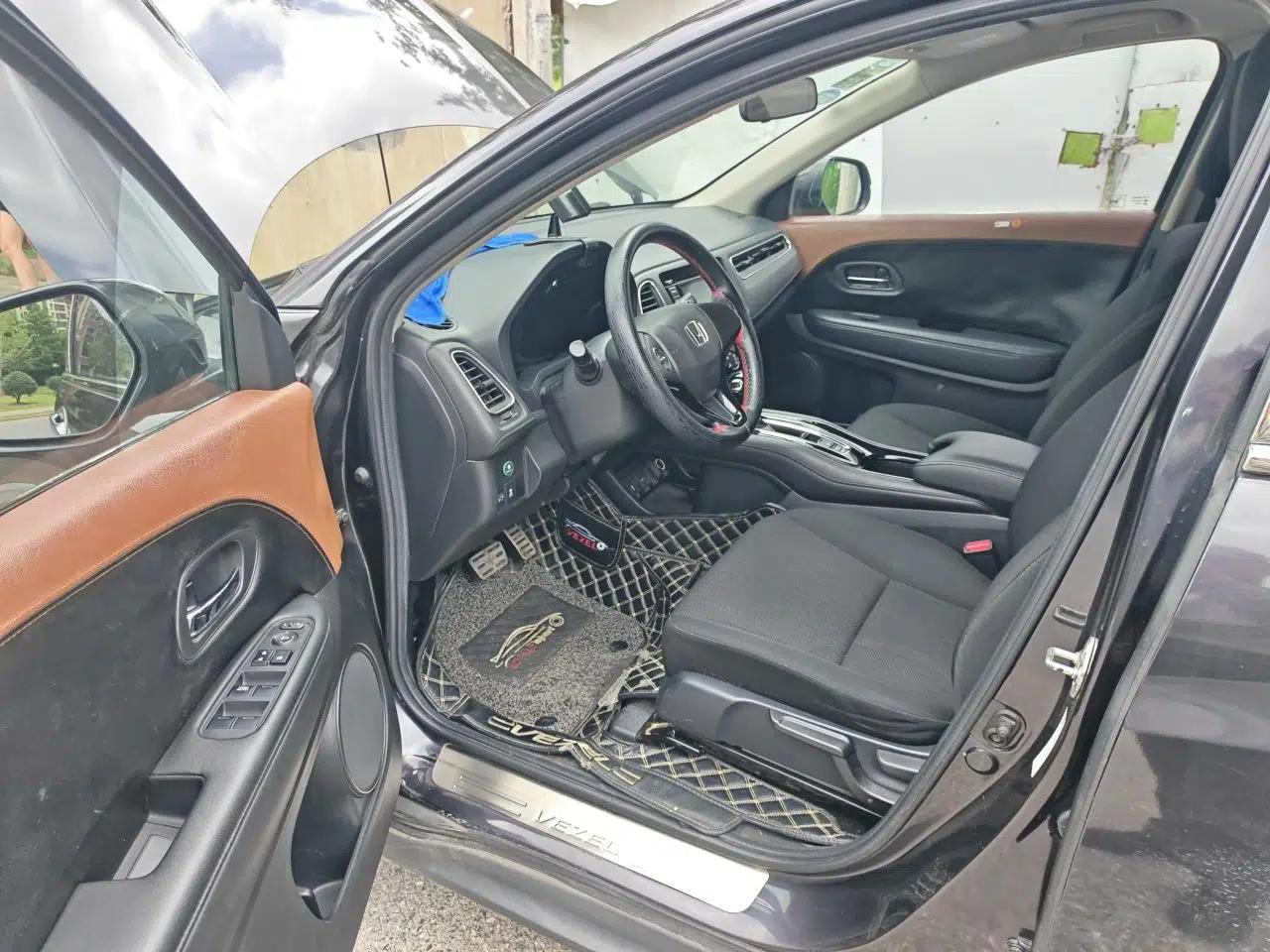 Honda Vezel 2015 1.5L CVT two-wheel drive Comfort trim — миниатюра 16