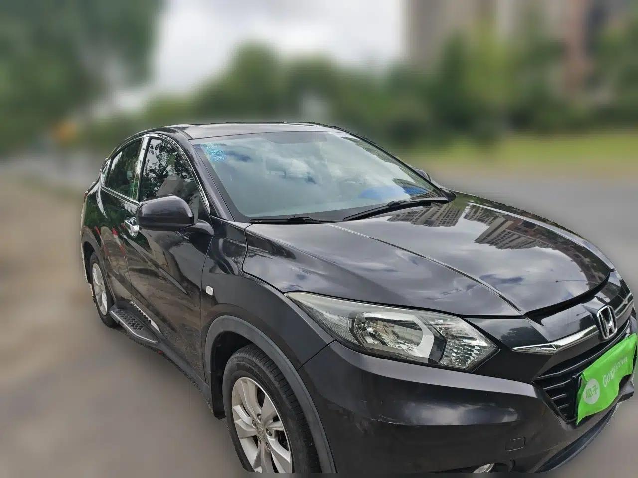 Honda Vezel 2015 1.5L CVT two-wheel drive Comfort trim — миниатюра 3