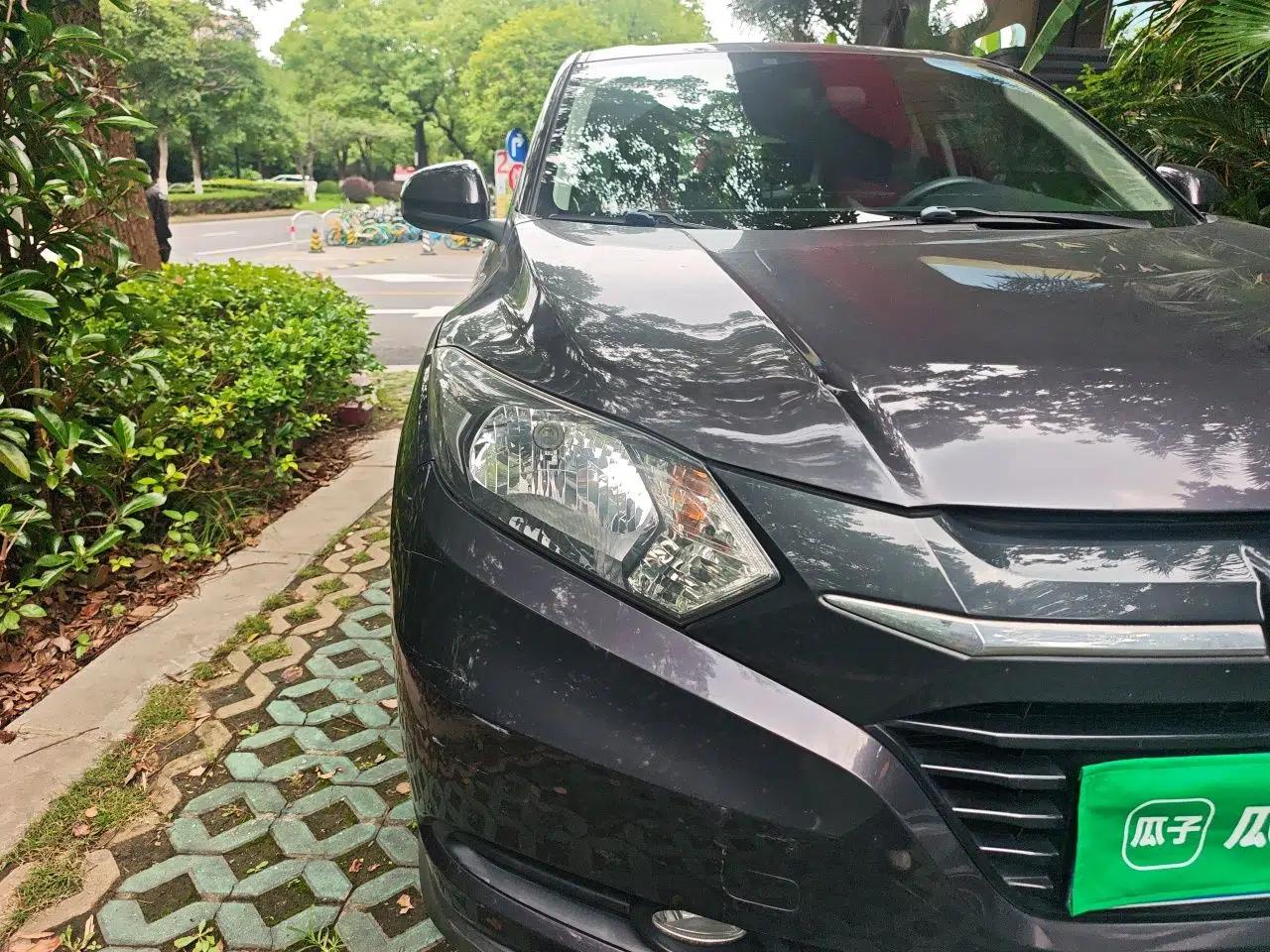 Honda Vezel 2015 1.5L CVT two-wheel drive Comfort trim — миниатюра 7