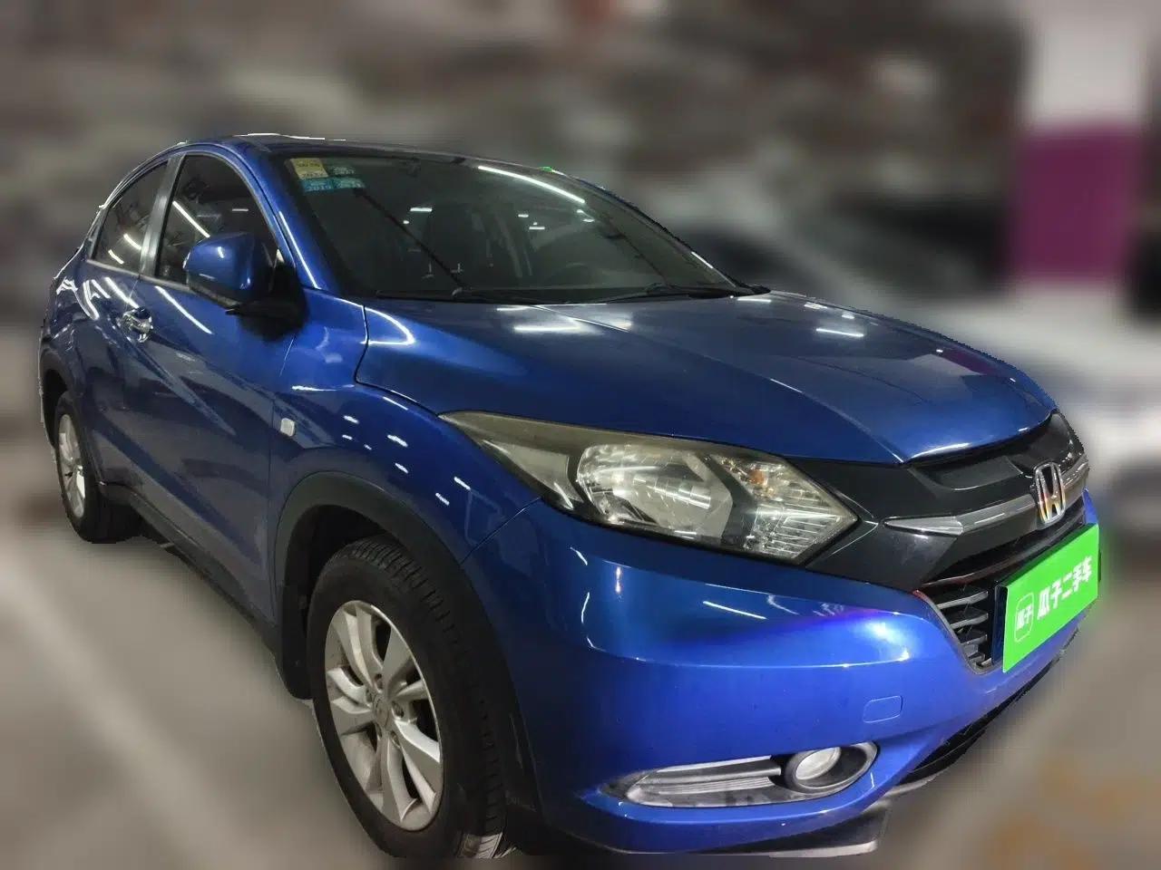 Honda Vezel 2015 1.5L CVT two-wheel drive Comfort trim — миниатюра 3