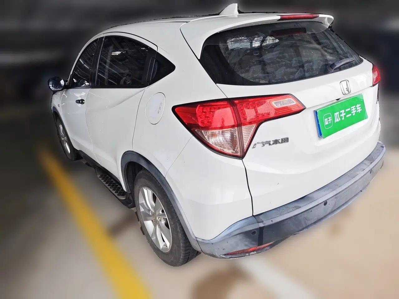 Honda Vezel 2017 1.5L CVT 2WD Comfort Model — миниатюра 4