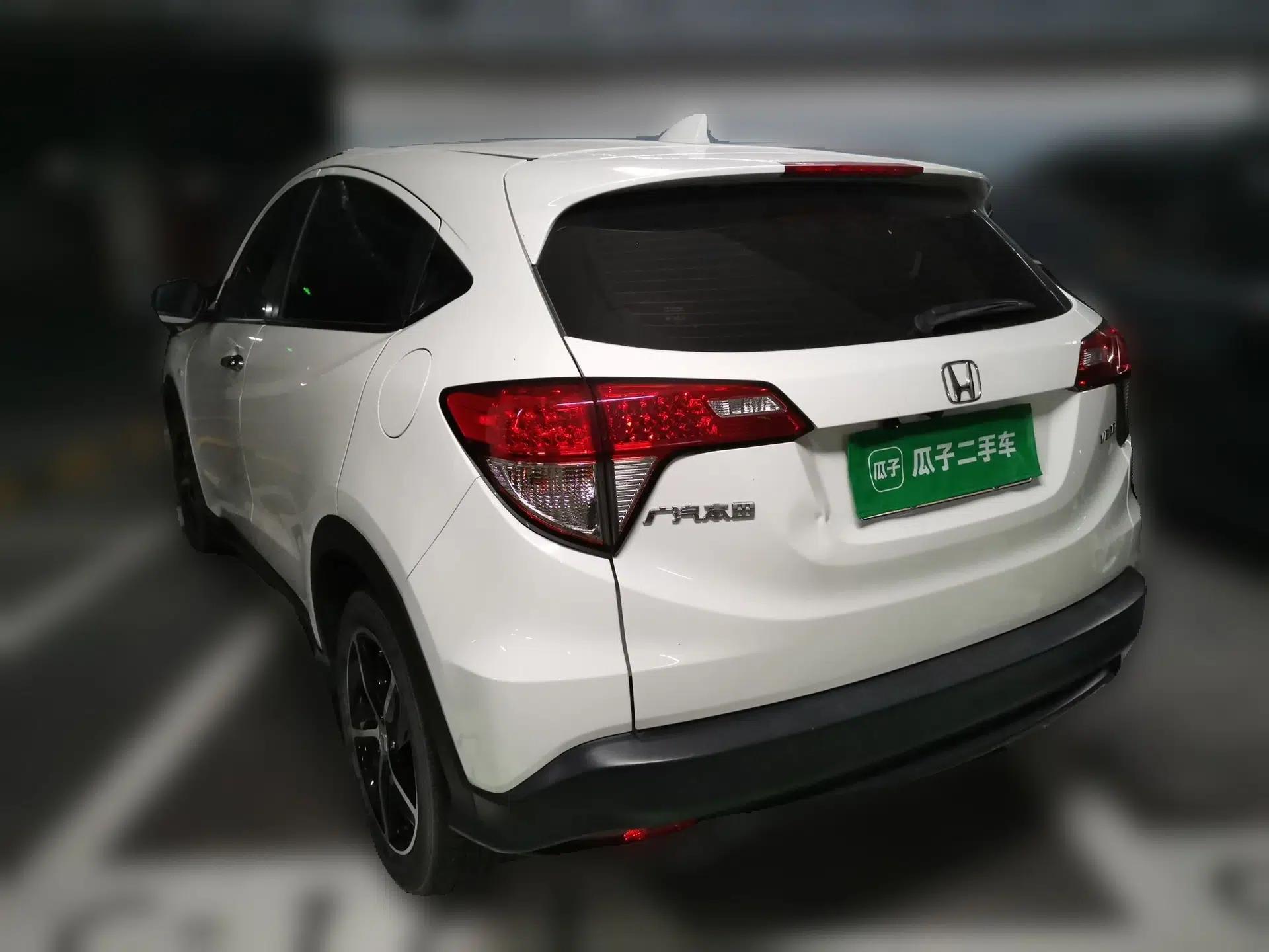 Honda Vezel 2020 1.5L CVT Pioneer Edition — миниатюра 4