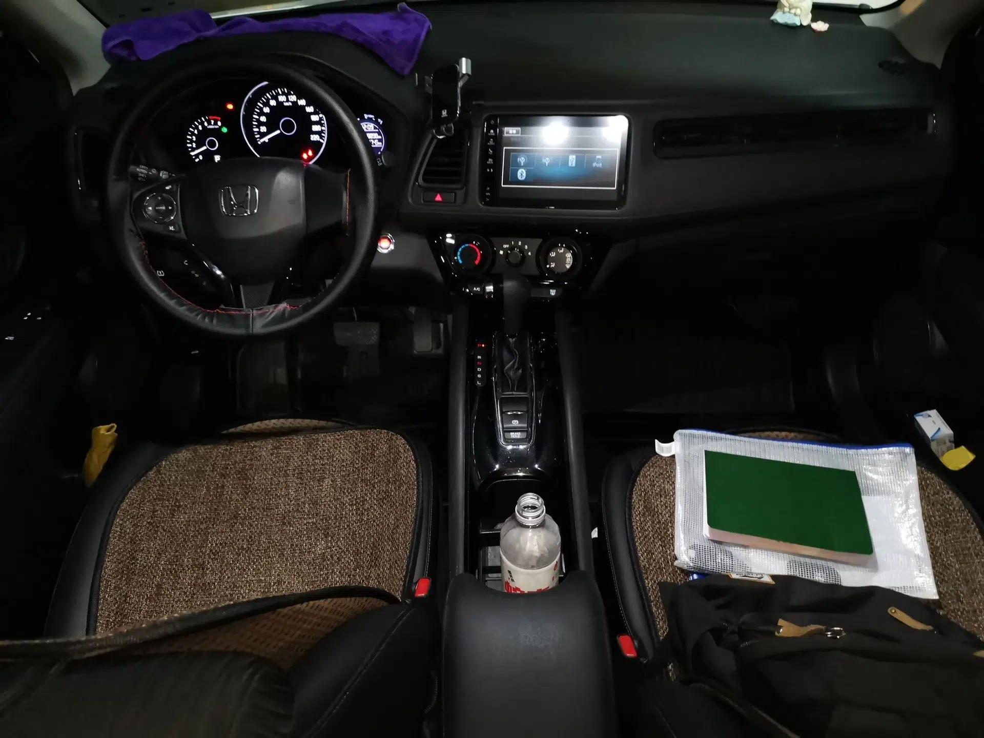 Honda Vezel 2020 1.5L CVT Pioneer Edition — миниатюра 9