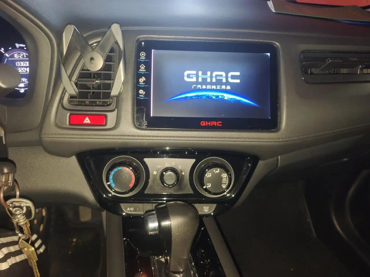 Honda Vezel 2017 1.5L CVT 2WD Comfort Model — миниатюра 13