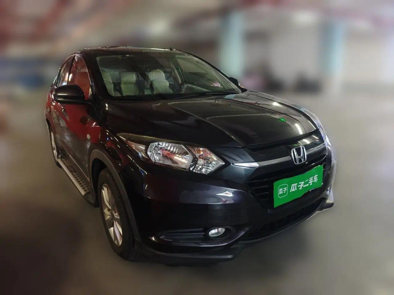 Honda Vezel 2017 1.5L CVT 2WD Comfort Model — миниатюра 3