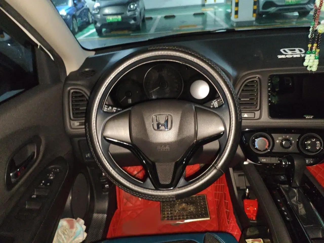 Honda Vezel 2020 1.5L CVT Elite Edition — миниатюра 9