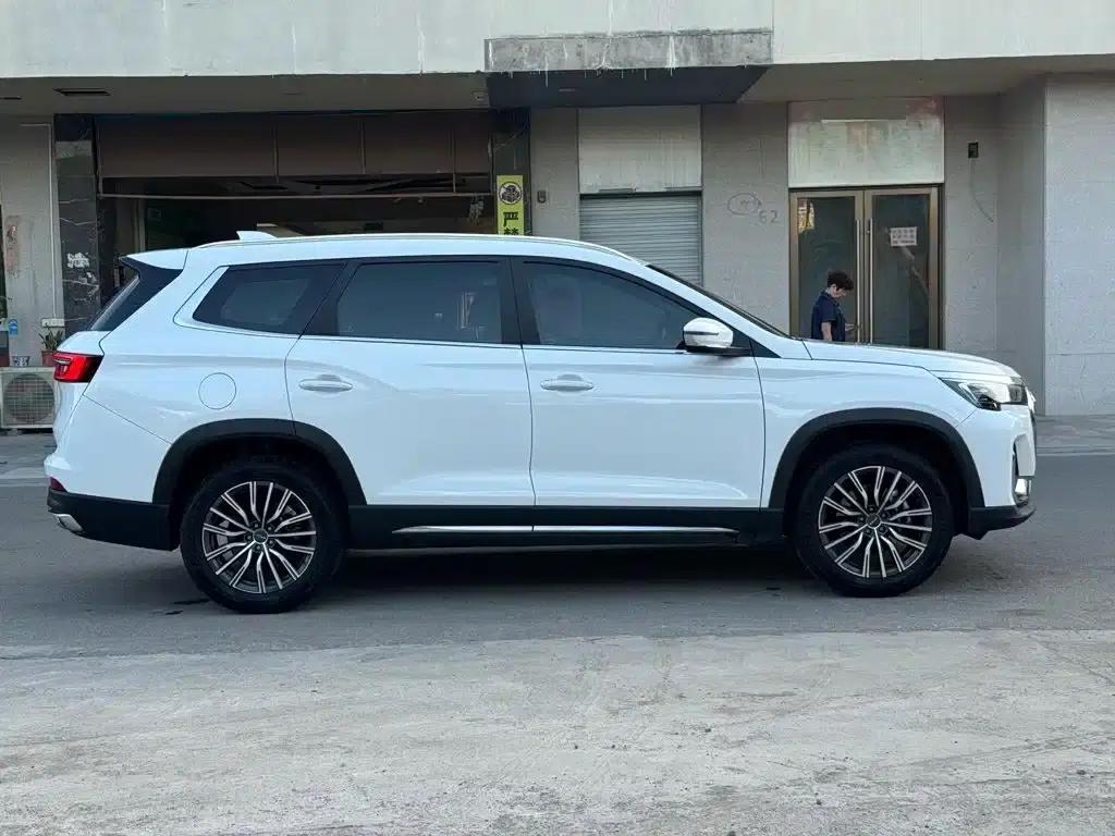 Jetour X90 PLUS 2024 1.6TD DCT Family Fun Edition 7-Seater — миниатюра 7